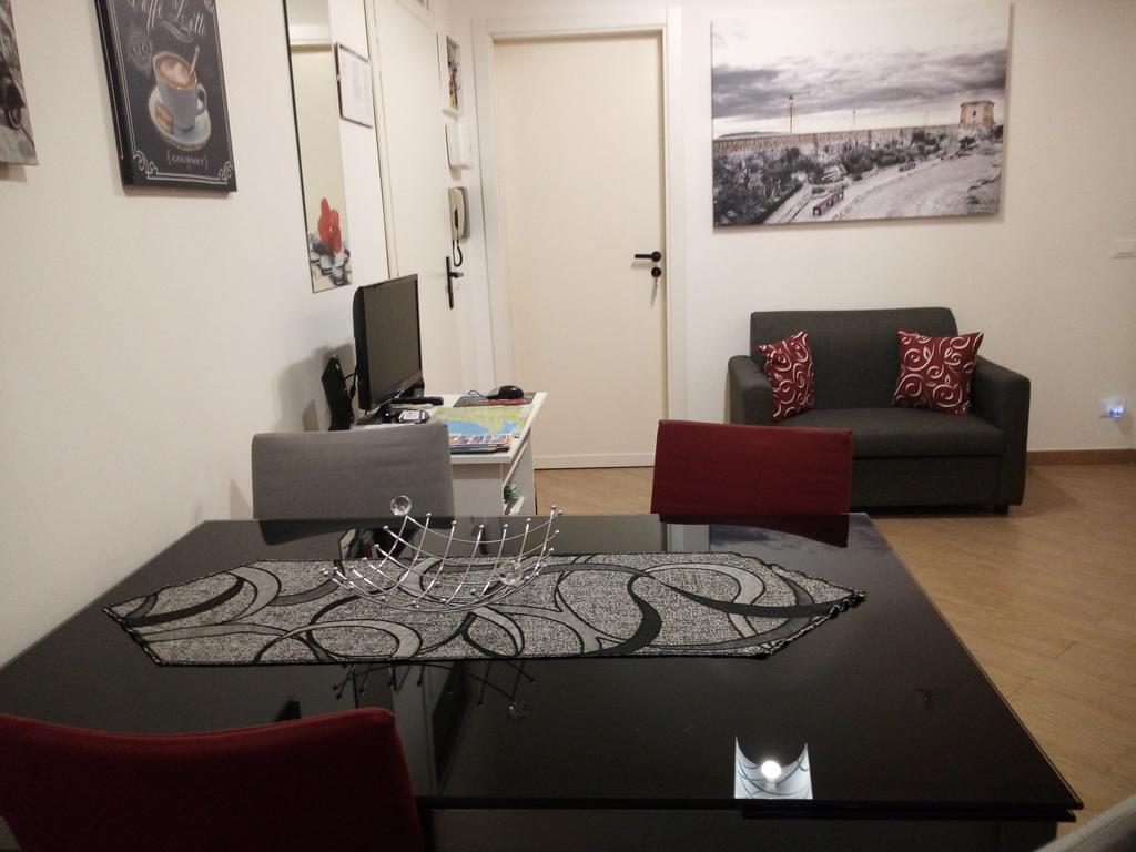L'Oasi Del Porto Bed & Breakfast Trapani Bagian luar foto